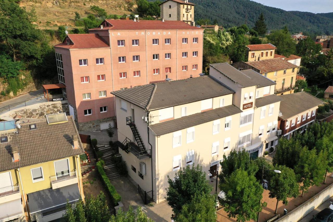 La Trobada Hotel Sport Ripoll Buitenkant foto